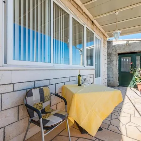 Sweet - One-bedroom With Balcony